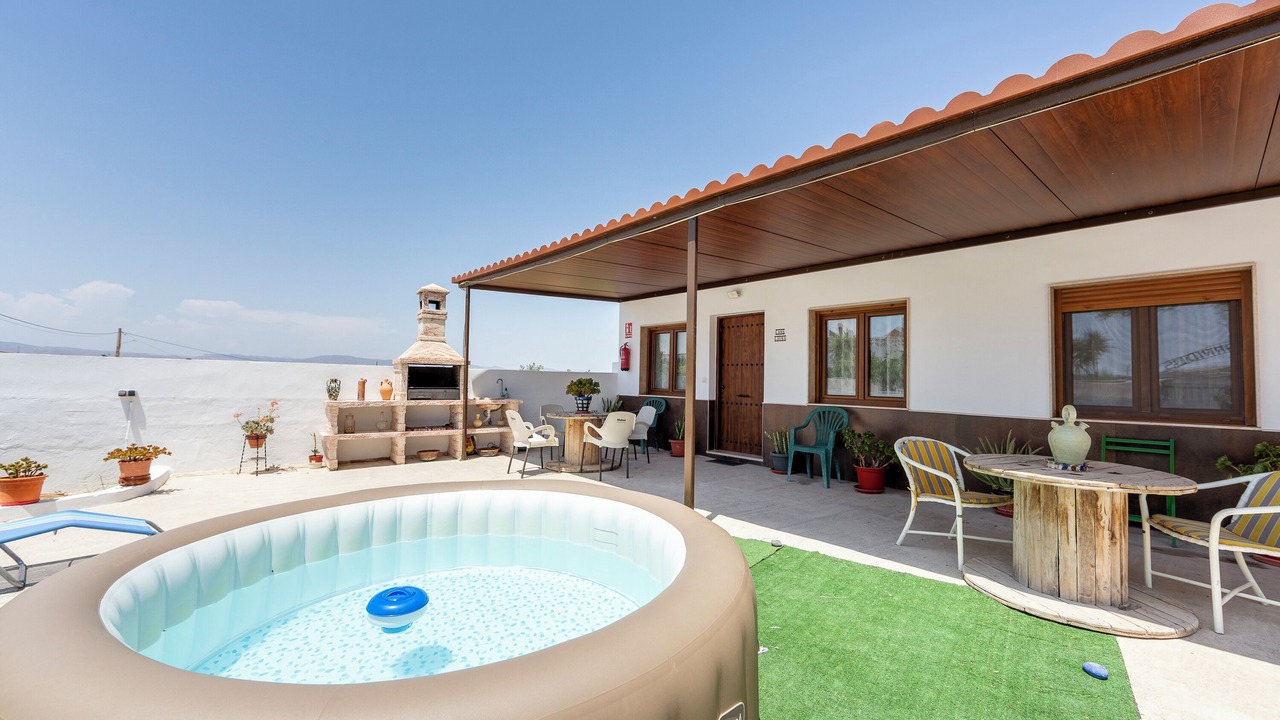 Photo of Outdoor in Fernan Perez