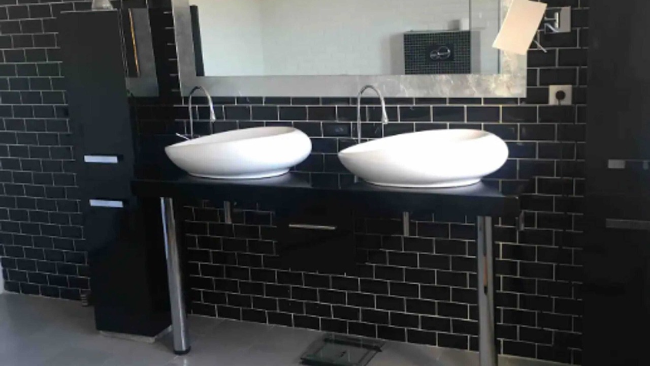 Photo of Bathroom in Saint-Gilles
