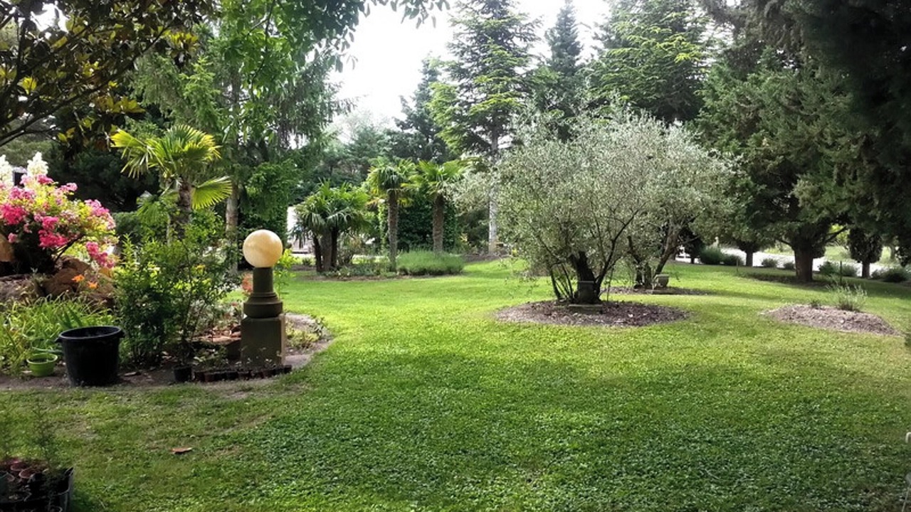 Photo of Outdoor in Le Thor