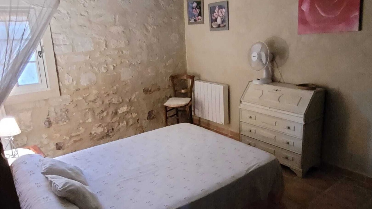 Photo of Bedroom in Albaron