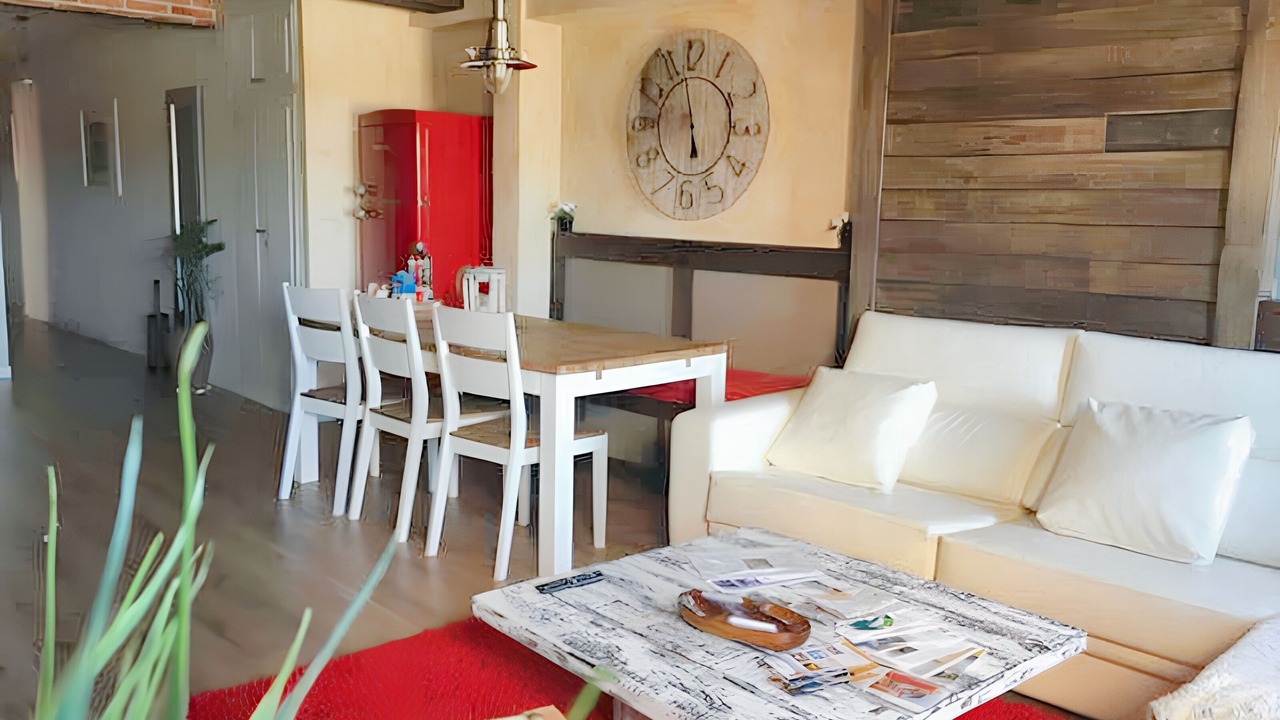Photo of Livingroom in Old Town
