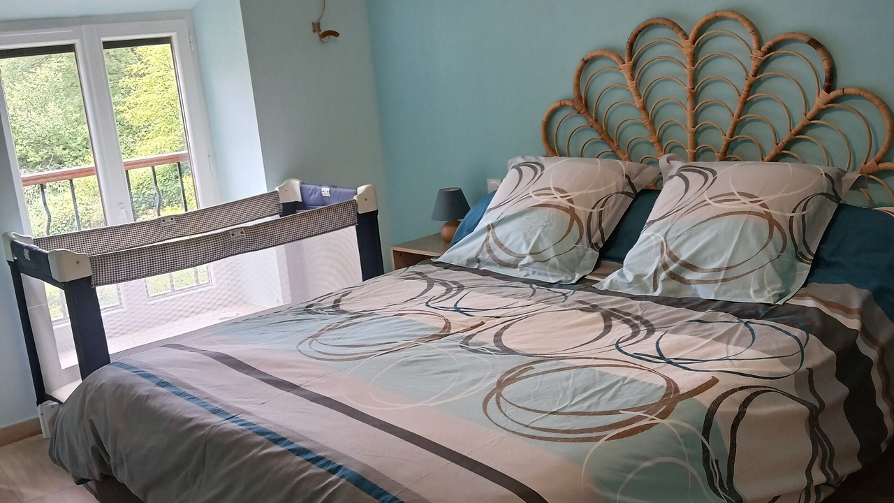 Photo of Bedroom in Cerdon