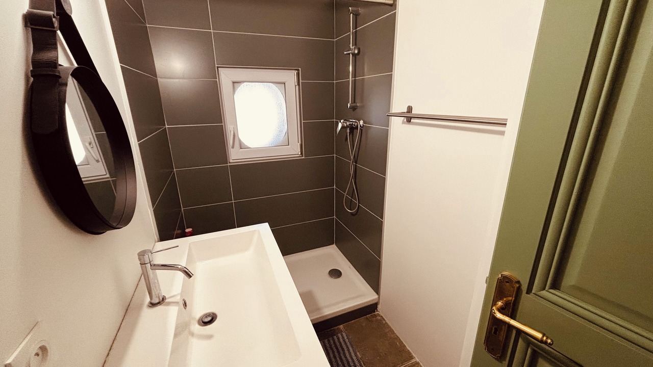 Photo of Bathroom in Saint-Christol