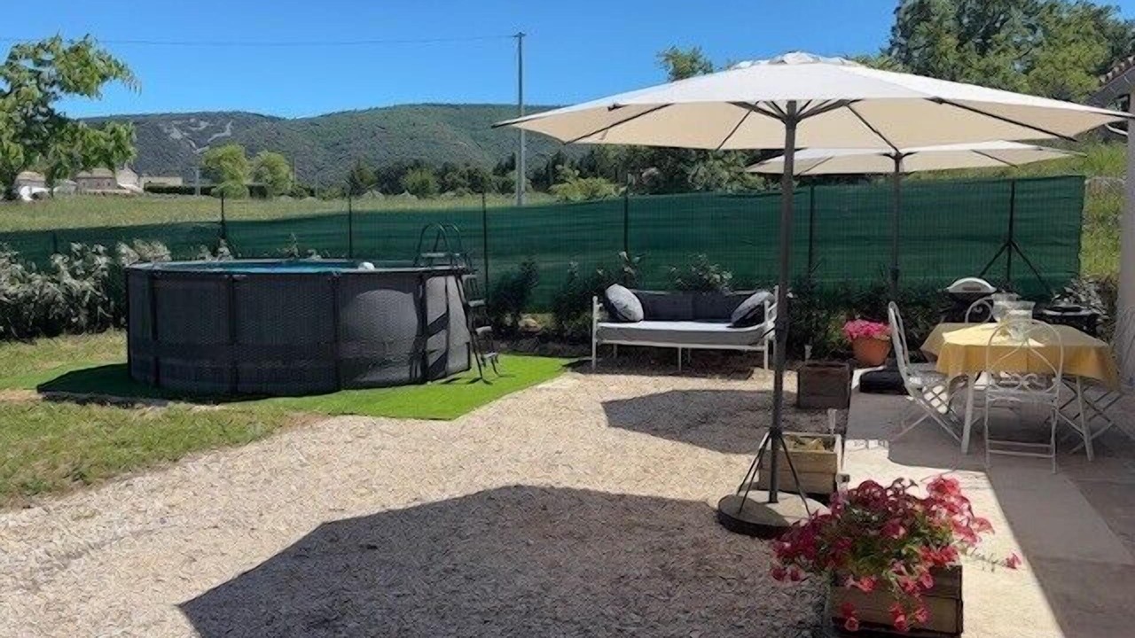Photo of Outdoor in Lacoste