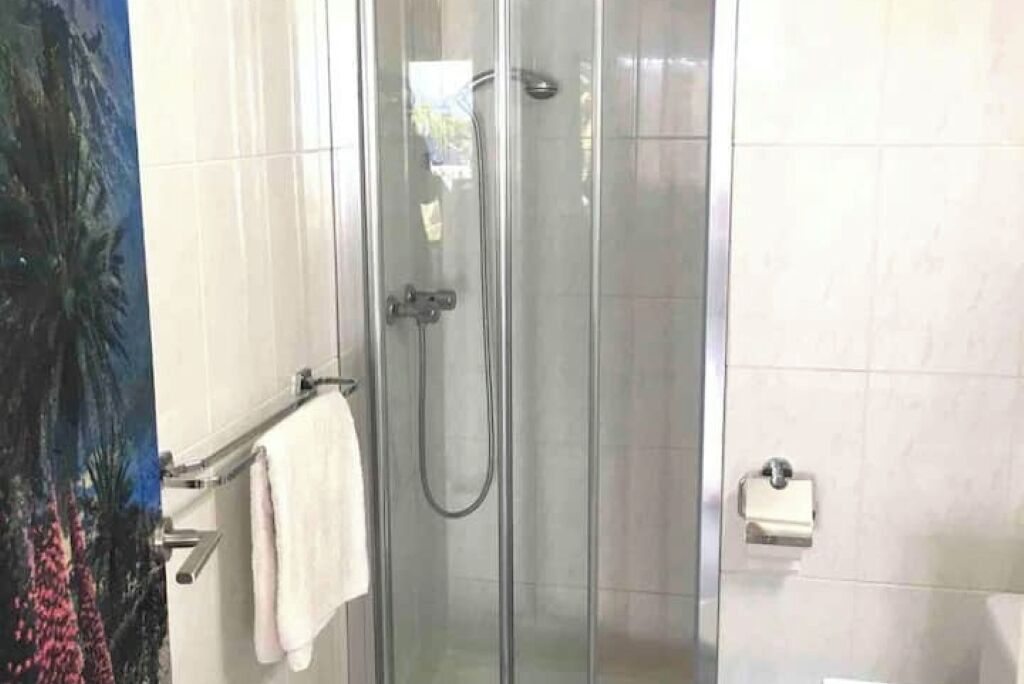 Photo of Bathroom in Los Realejos