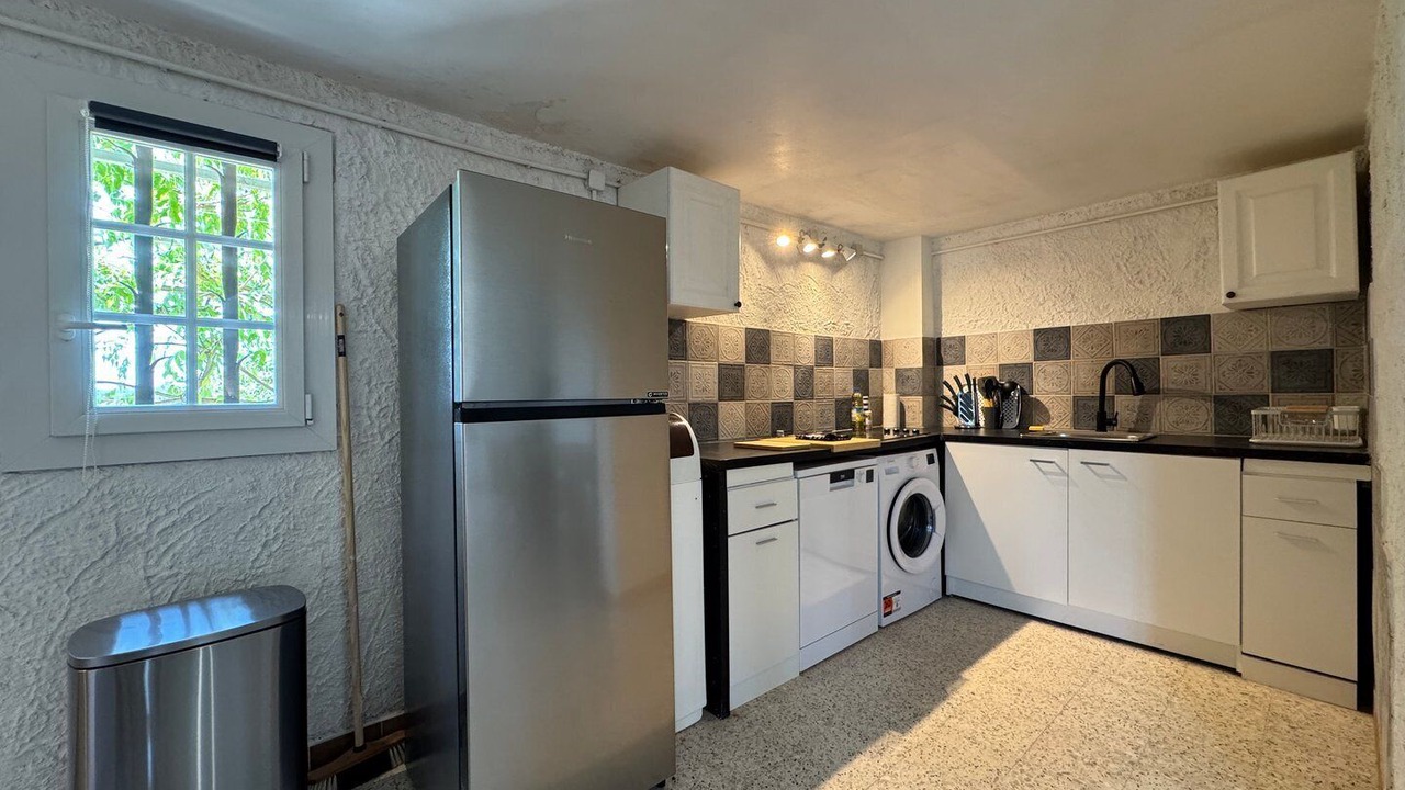 Photo of Kitchen in Bezouce