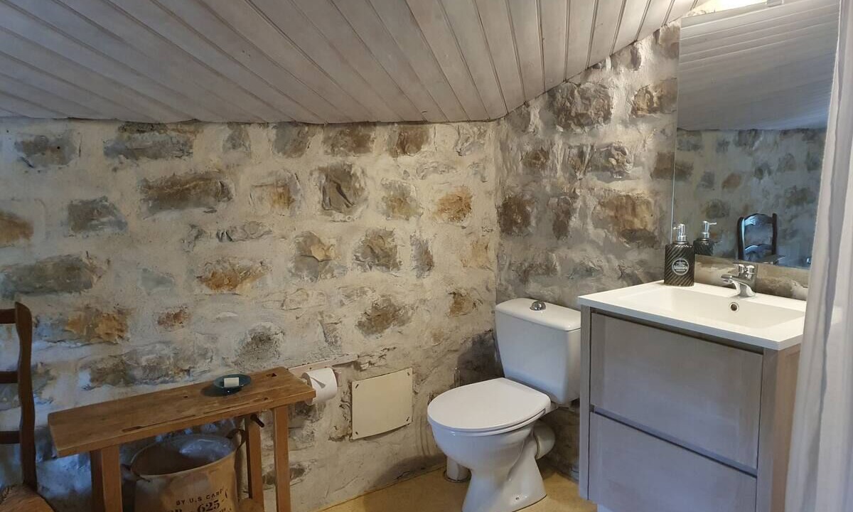 Photo of Bathroom in Chandolas