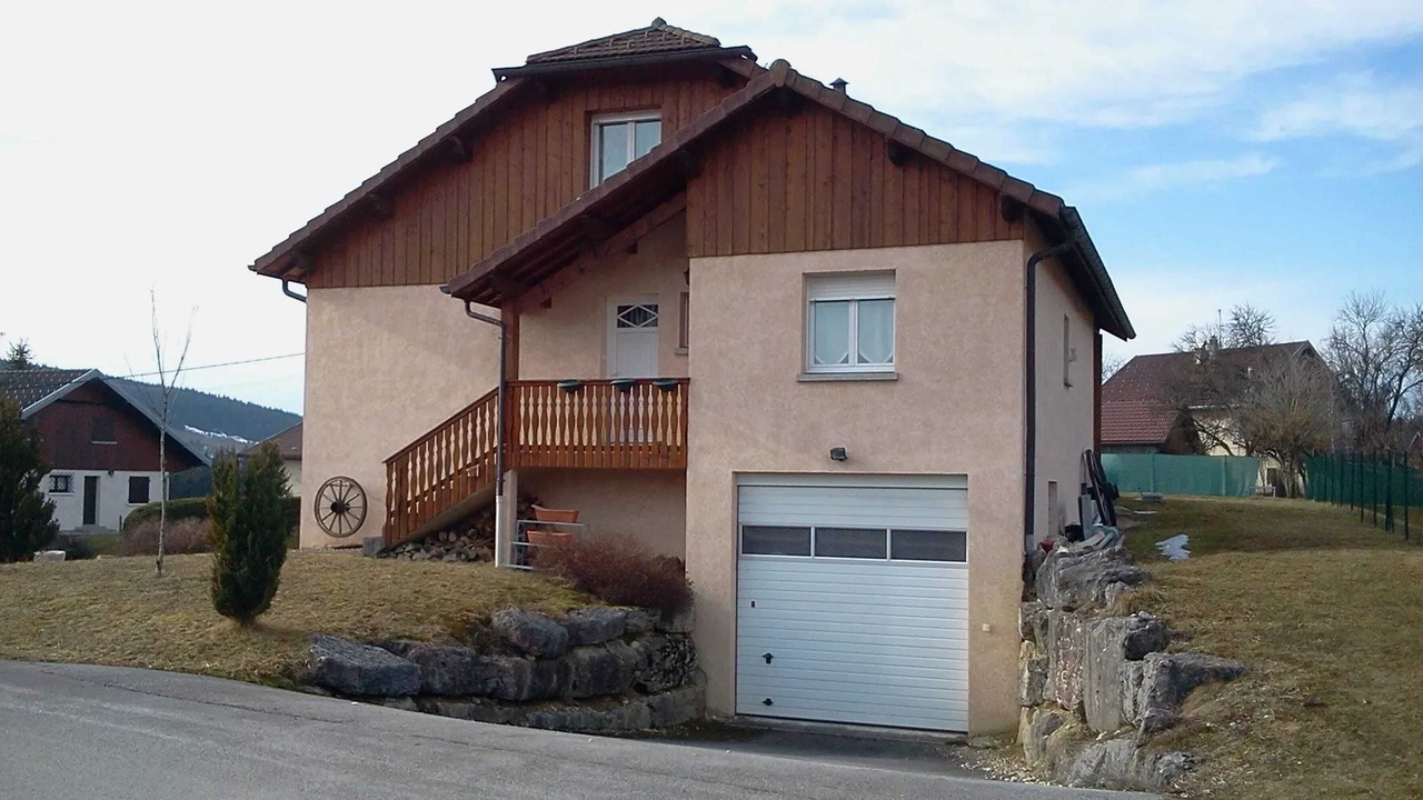 Photo of Others in Saint-Point-Lac
