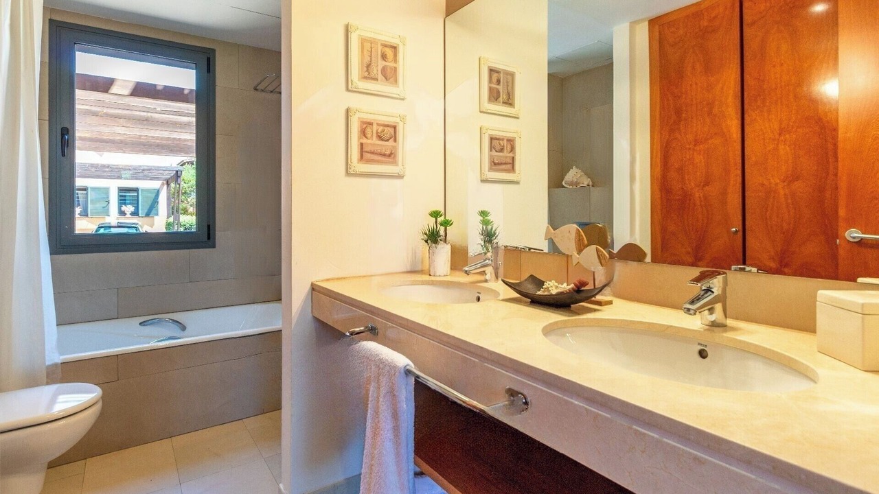 Photo of Bathroom in Bonmont Terres Noves
