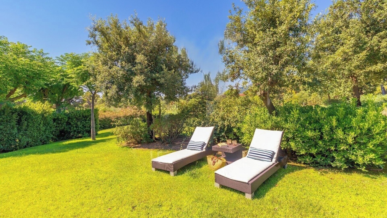 Photo of Outdoor in Bonmont Terres Noves