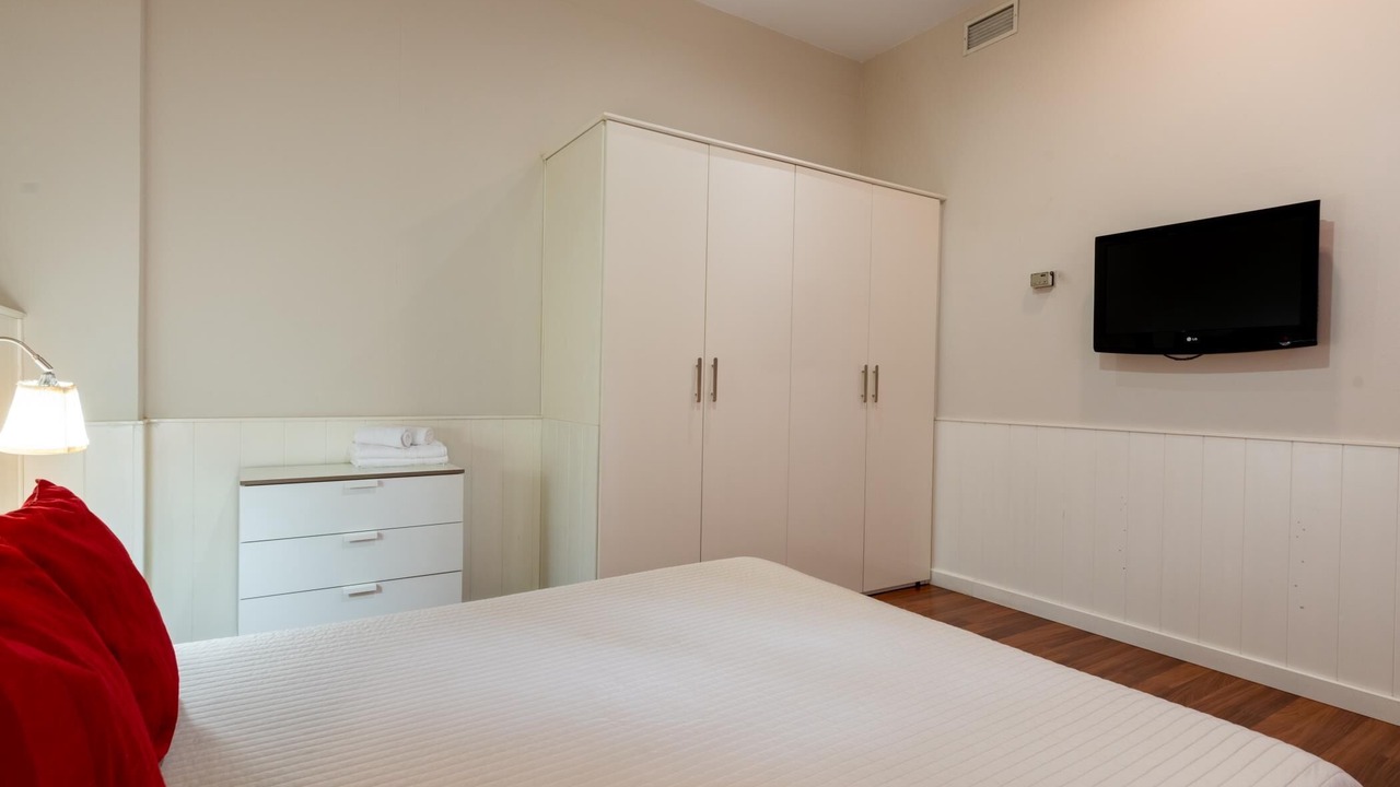 Photo of Bedroom in Alameda