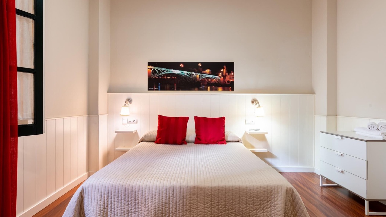 Photo of Bedroom in Alameda