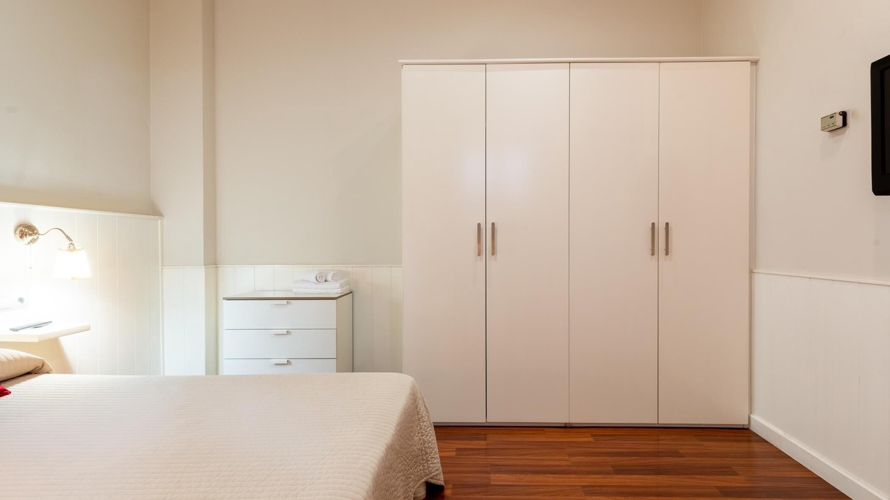 Photo of Bedroom in Alameda