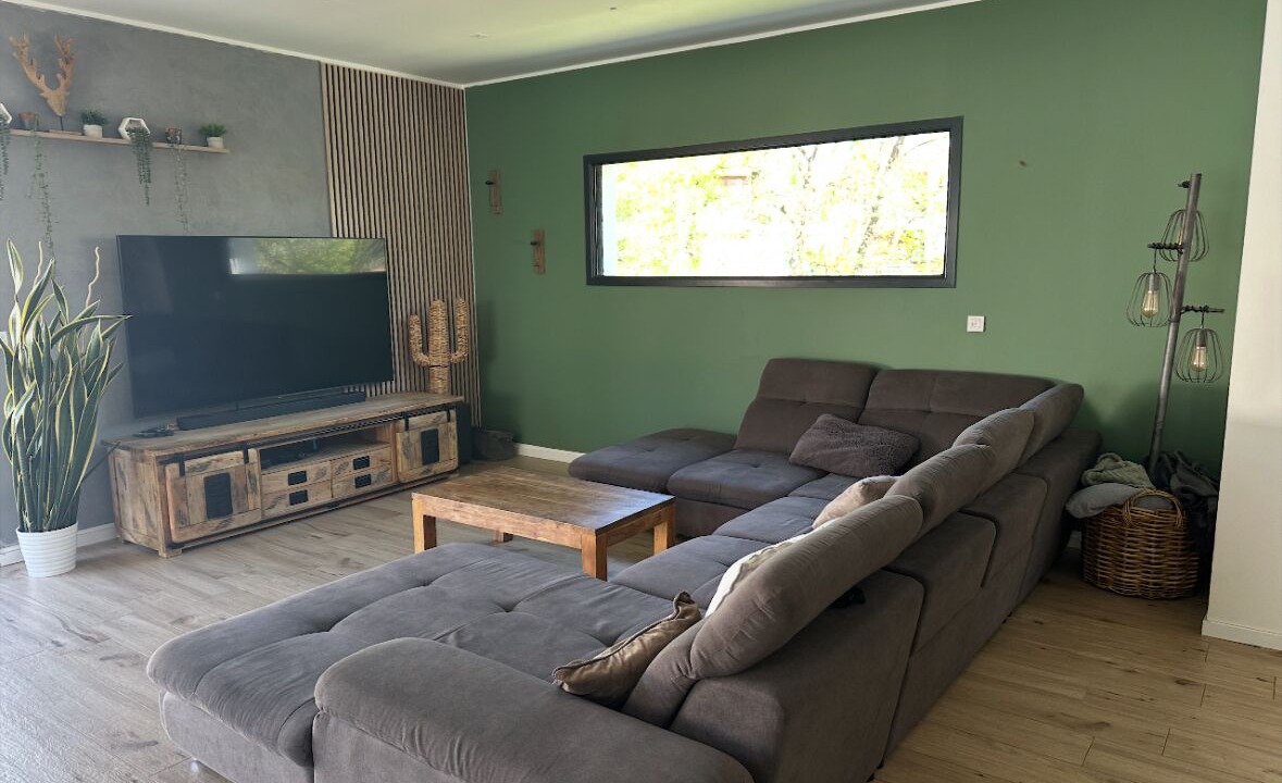 Photo of Livingroom in Peypin