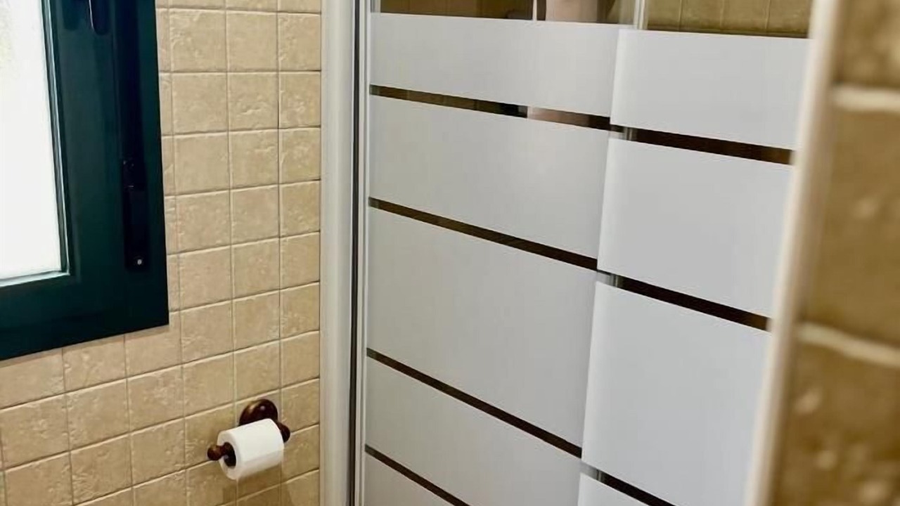 Photo of Bathroom in Burujon