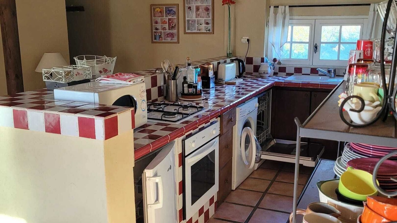 Photo of Kitchen in Albaron