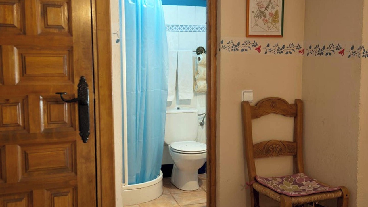 Photo of Bathroom in Robledillo de Gata
