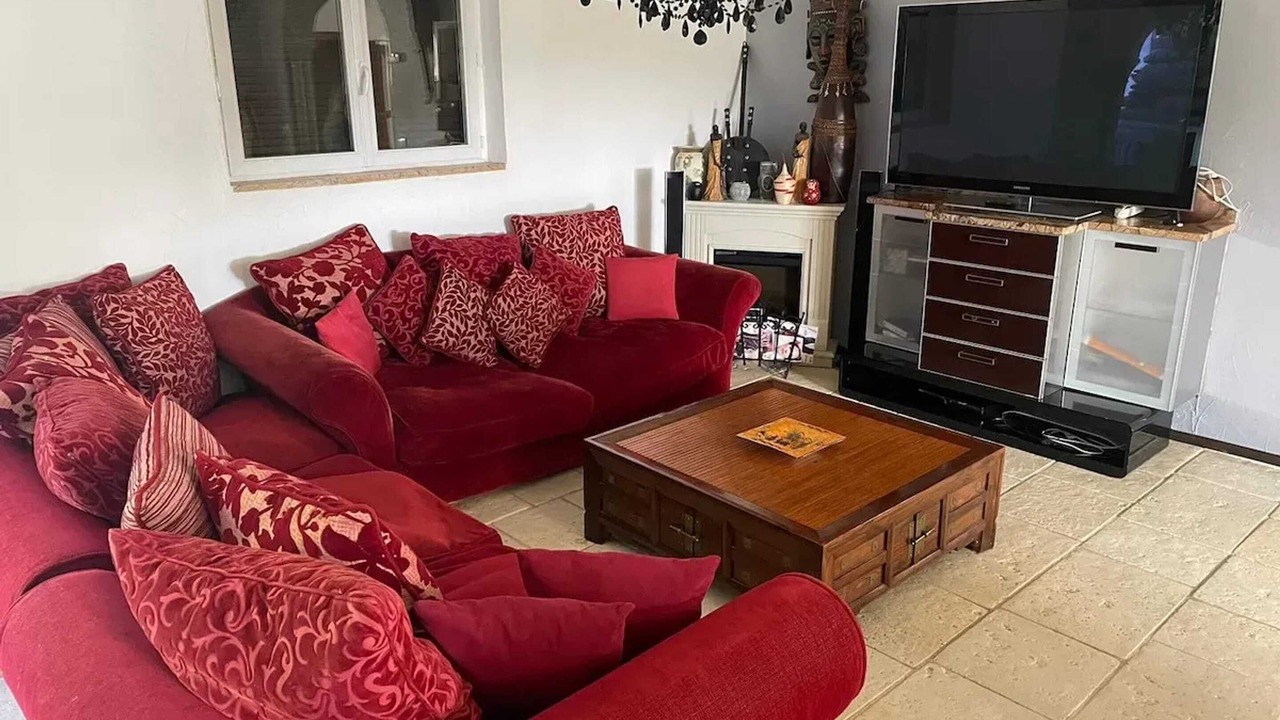 Photo of Livingroom in Cercier