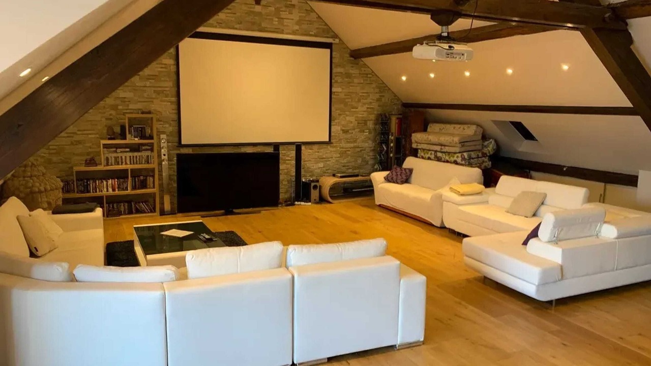Photo of Livingroom in Cercier