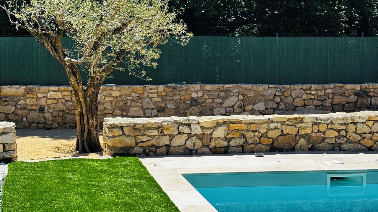 Photo of Outdoor in Aubussargues