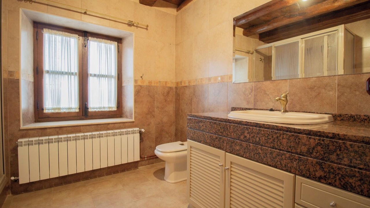 Photo of Bathroom in Cerezo de Abajo