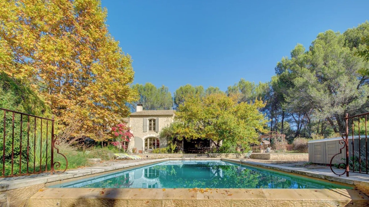 Photo of Outdoor in Lambesc