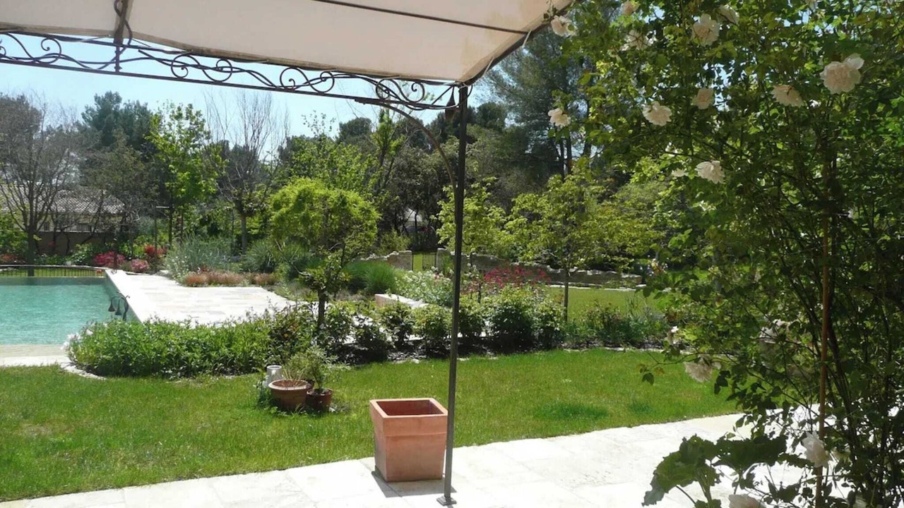 Photo of Outdoor in Lambesc