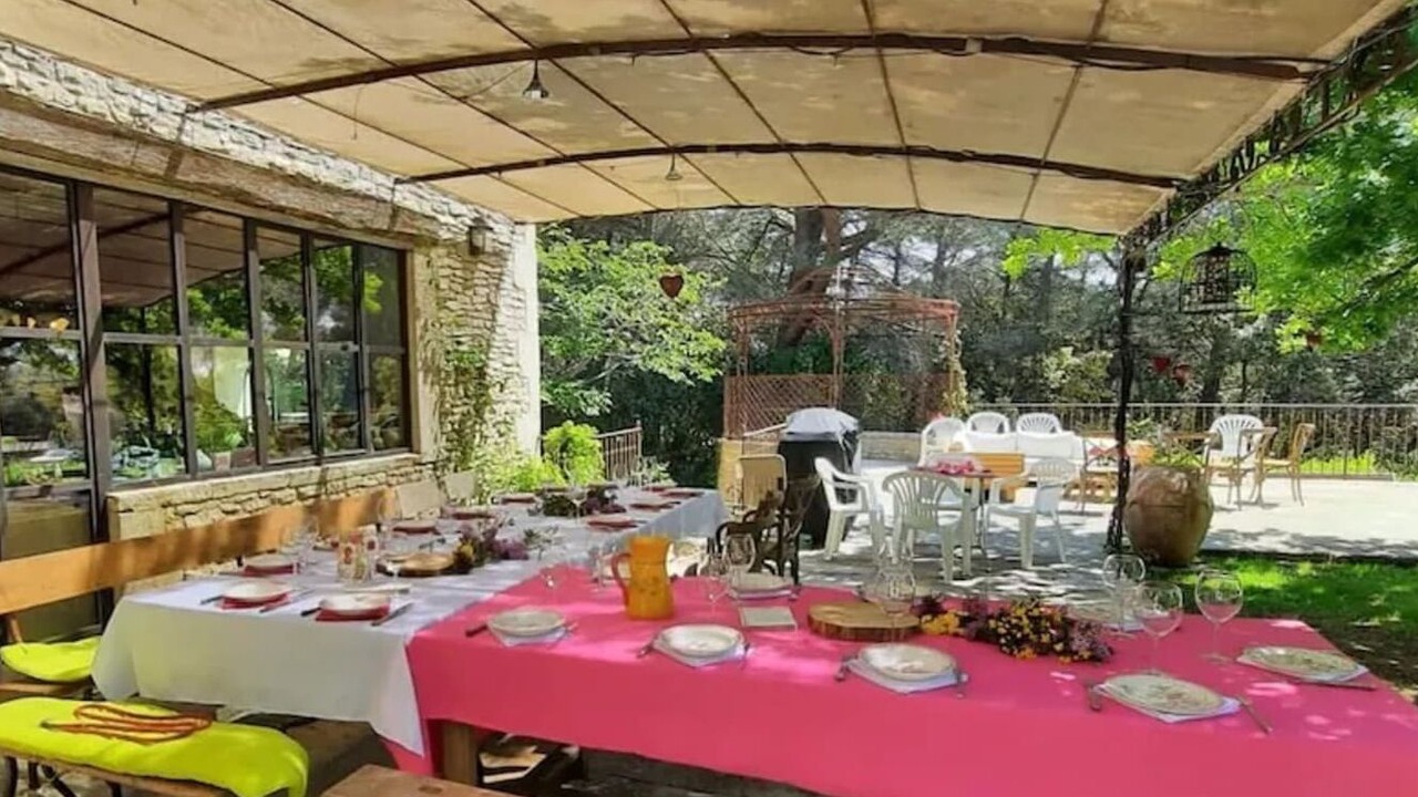 Photo of Outdoor in Lambesc