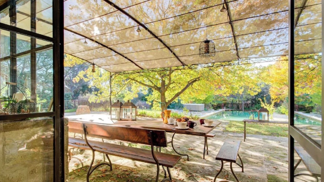 Photo of Outdoor in Lambesc