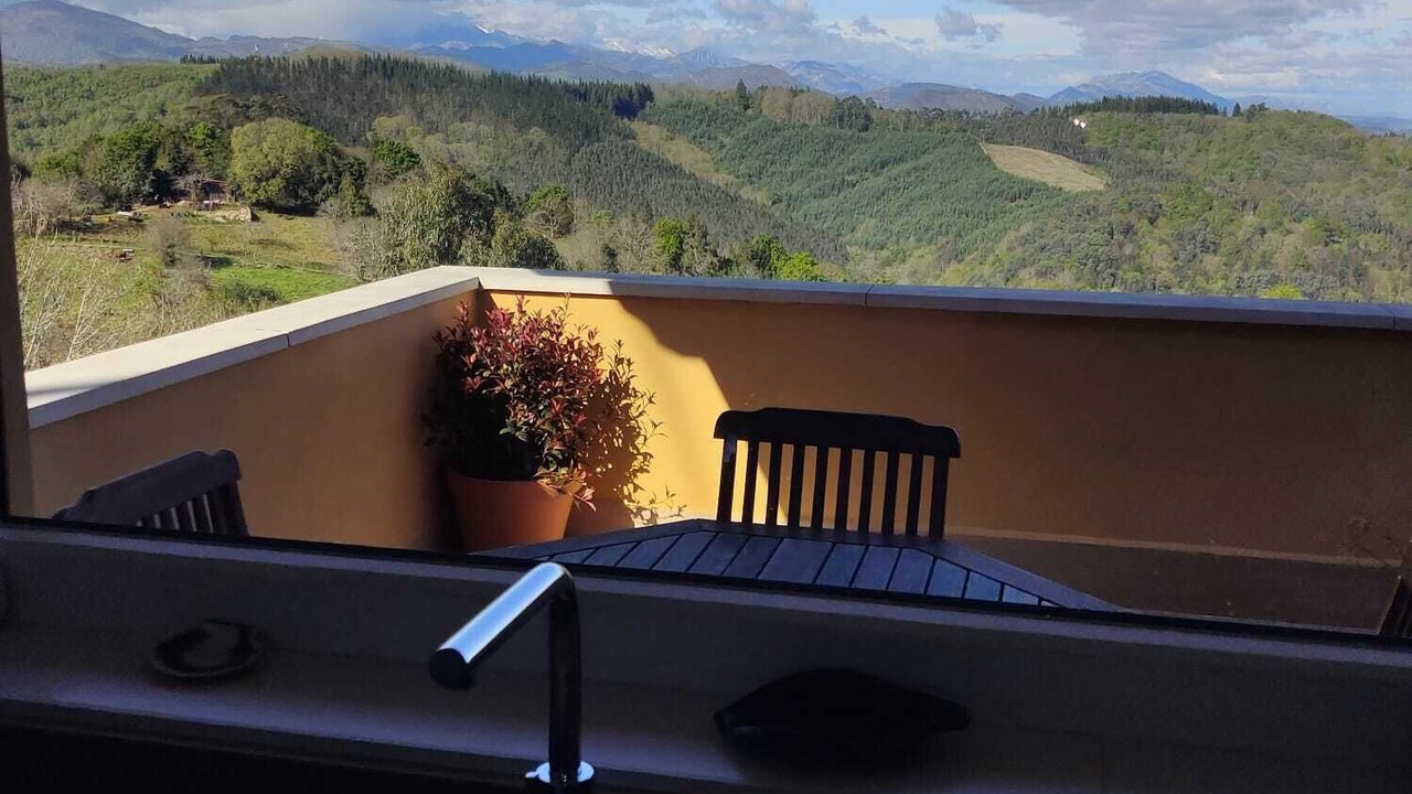 Photo of Patio Balcony in Udias