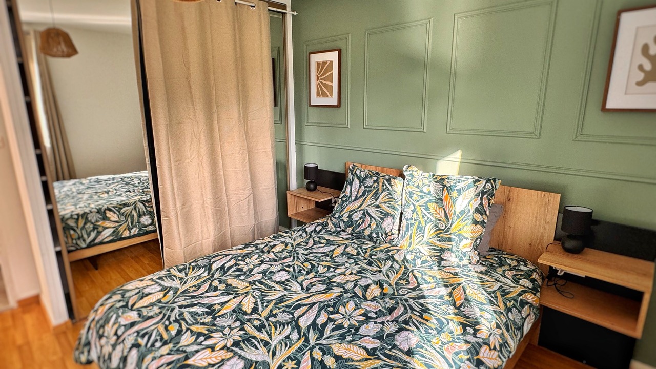 Photo of Bedroom in Saint-Claude
