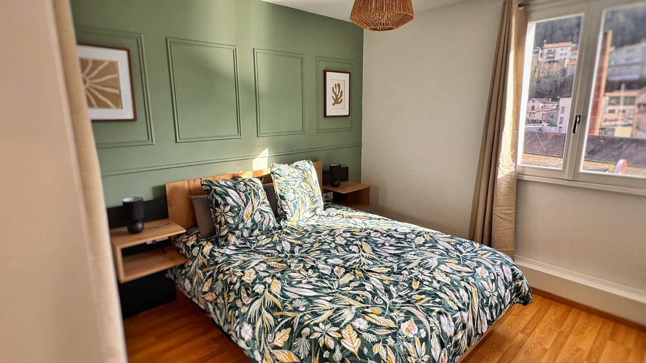 Photo of Bedroom in Saint-Claude