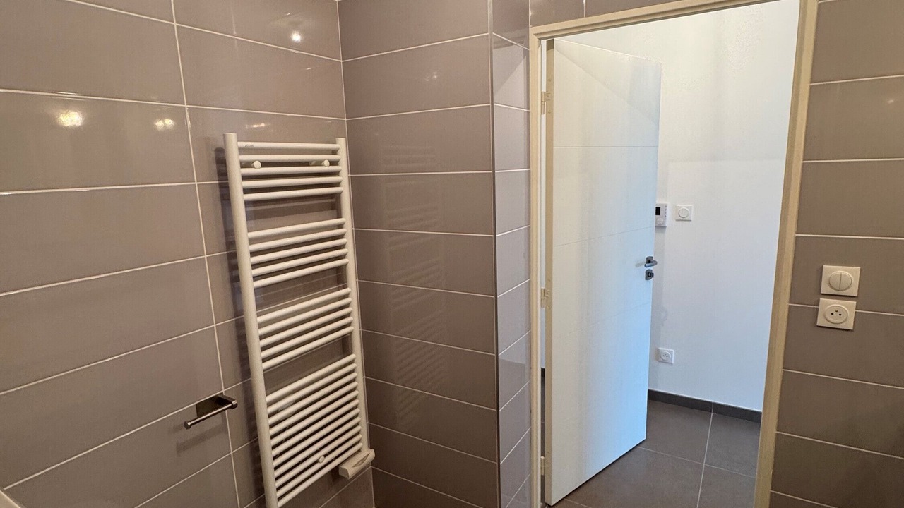 Photo of Bathroom in Ferney-Voltaire