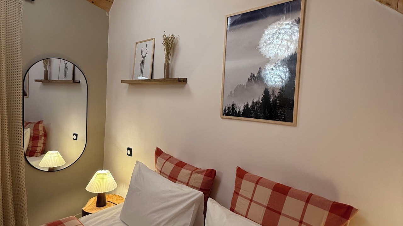 Photo of Bedroom in Lavours