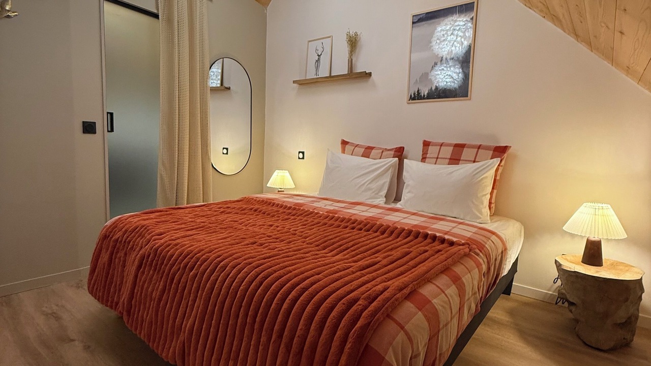 Photo of Bedroom in Lavours