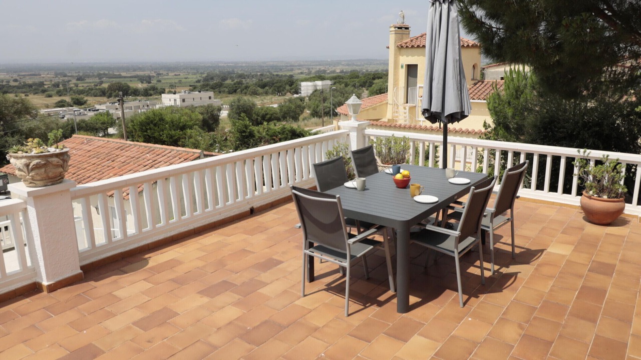 Photo of Outdoor in El Mas Isaac
