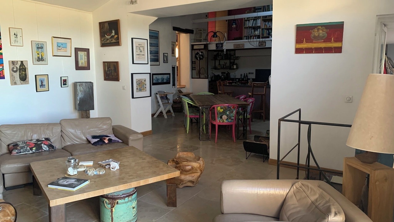 Photo of Others in Alleins