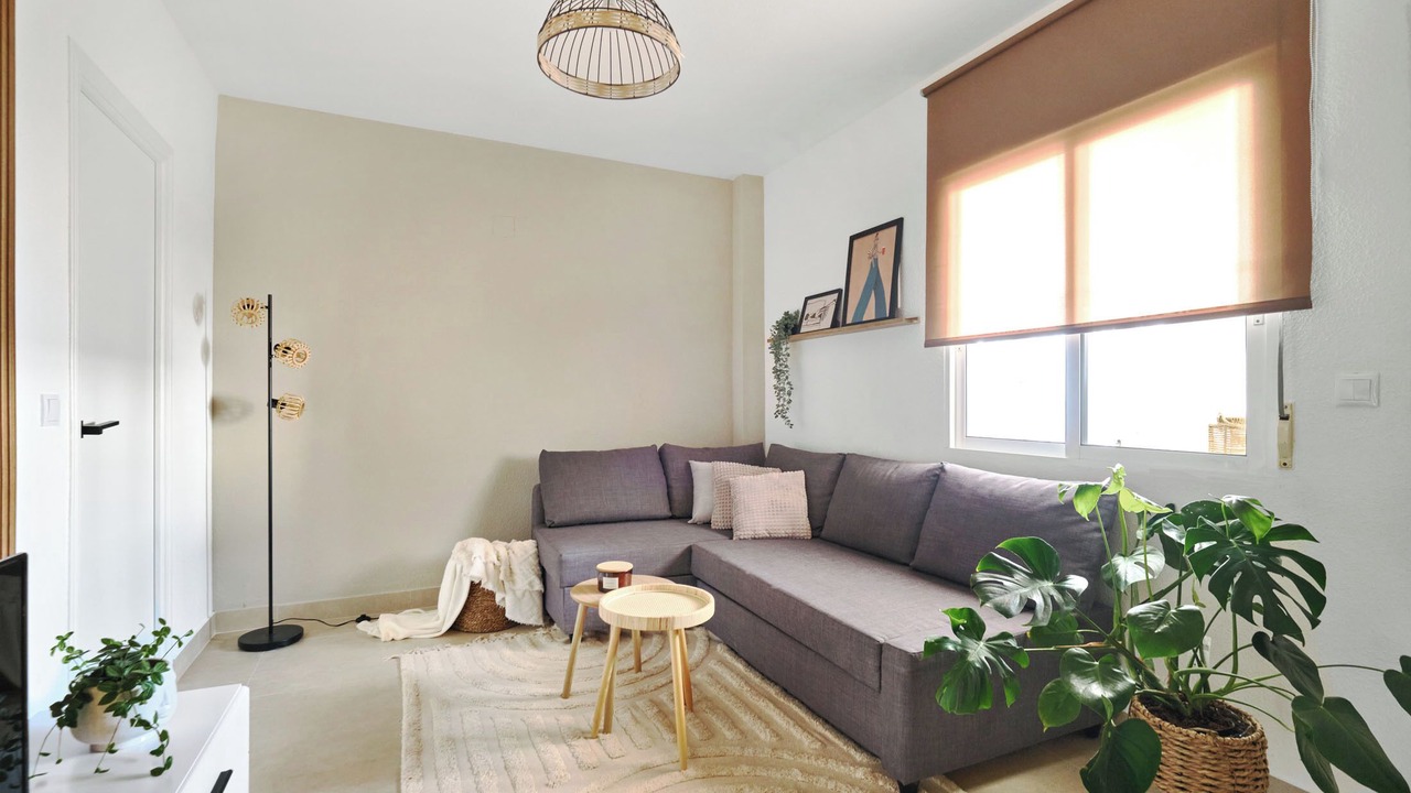 Photo of Livingroom in Los Altos