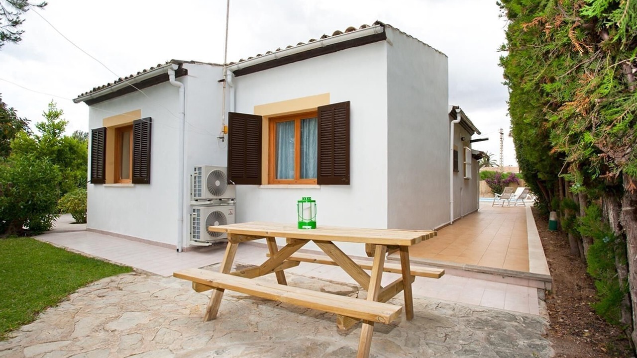 Photo of Outdoor in Son Baulo
