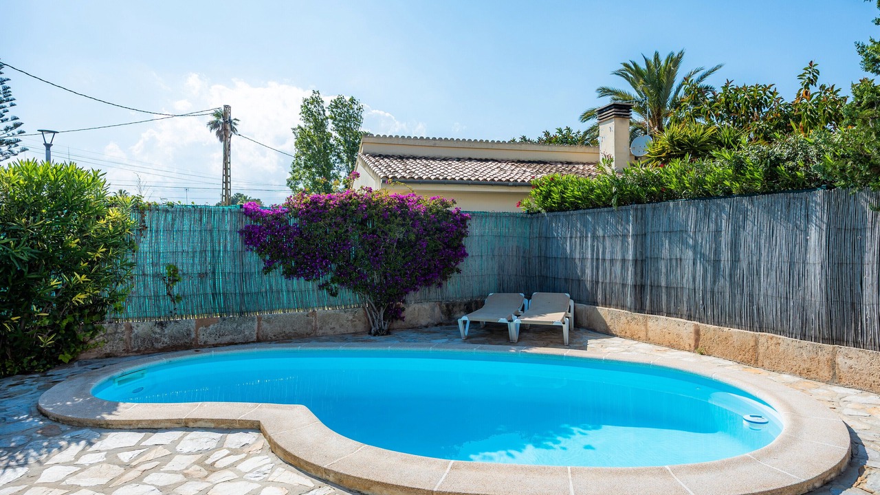 Photo of Outdoor in Son Baulo