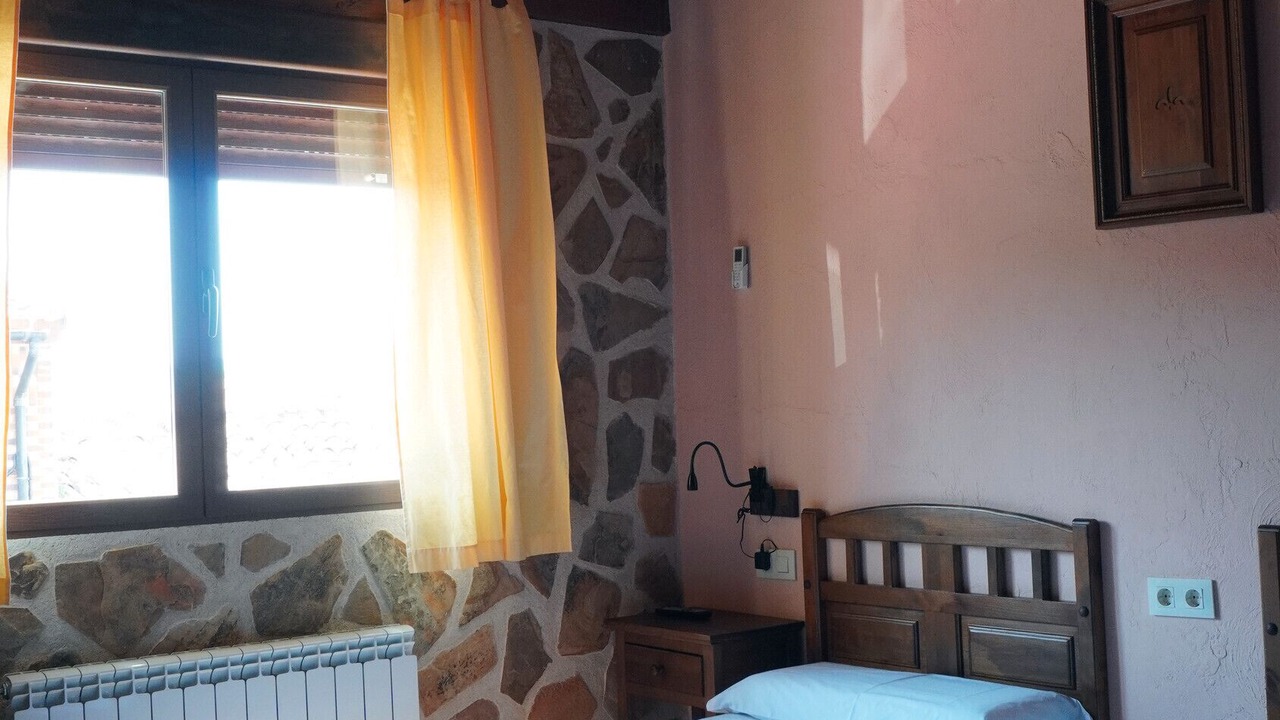 Photo of Bedroom in Los Navalucillos