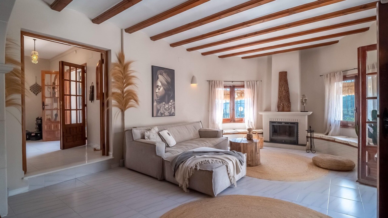 Photo of Livingroom in Alcalali