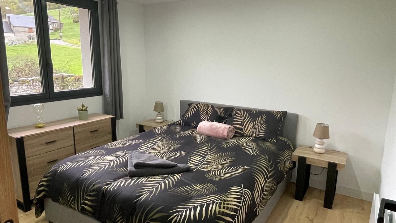 Photo of Bedroom in Campan