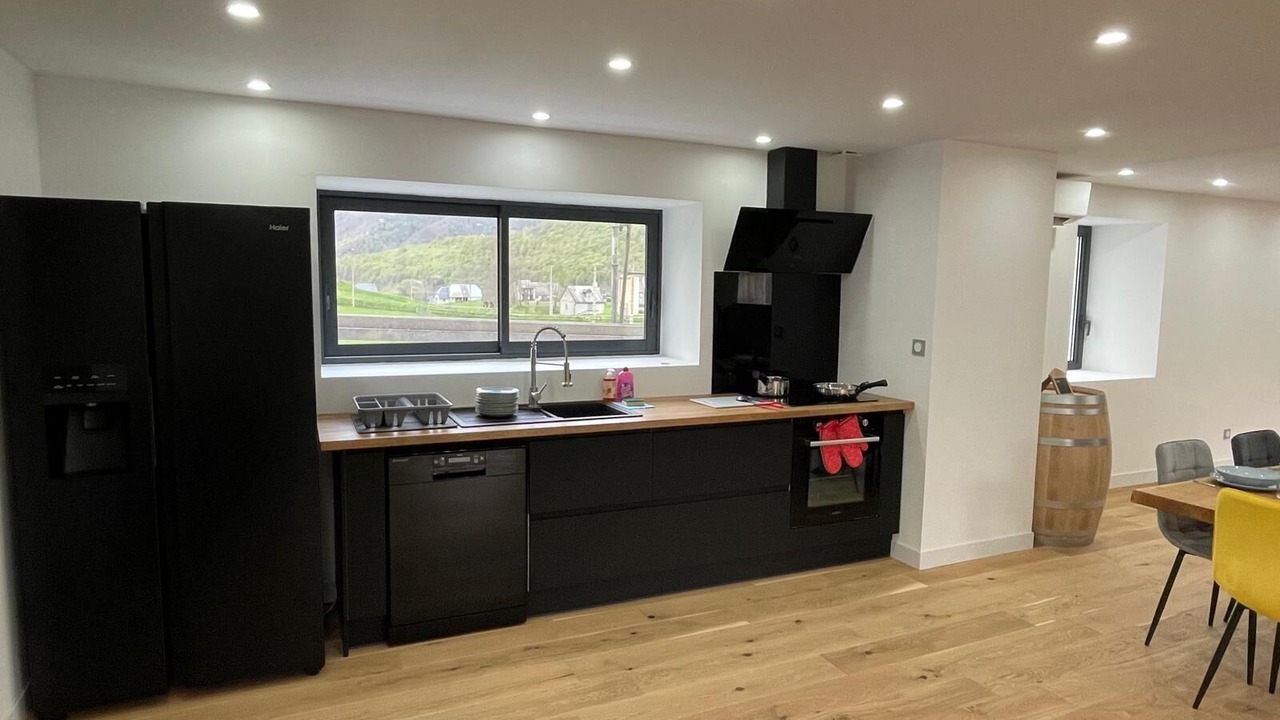 Photo of Kitchen in Campan