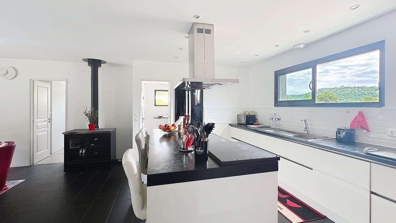 Photo of Kitchen in Terrasson-la-Villedieu