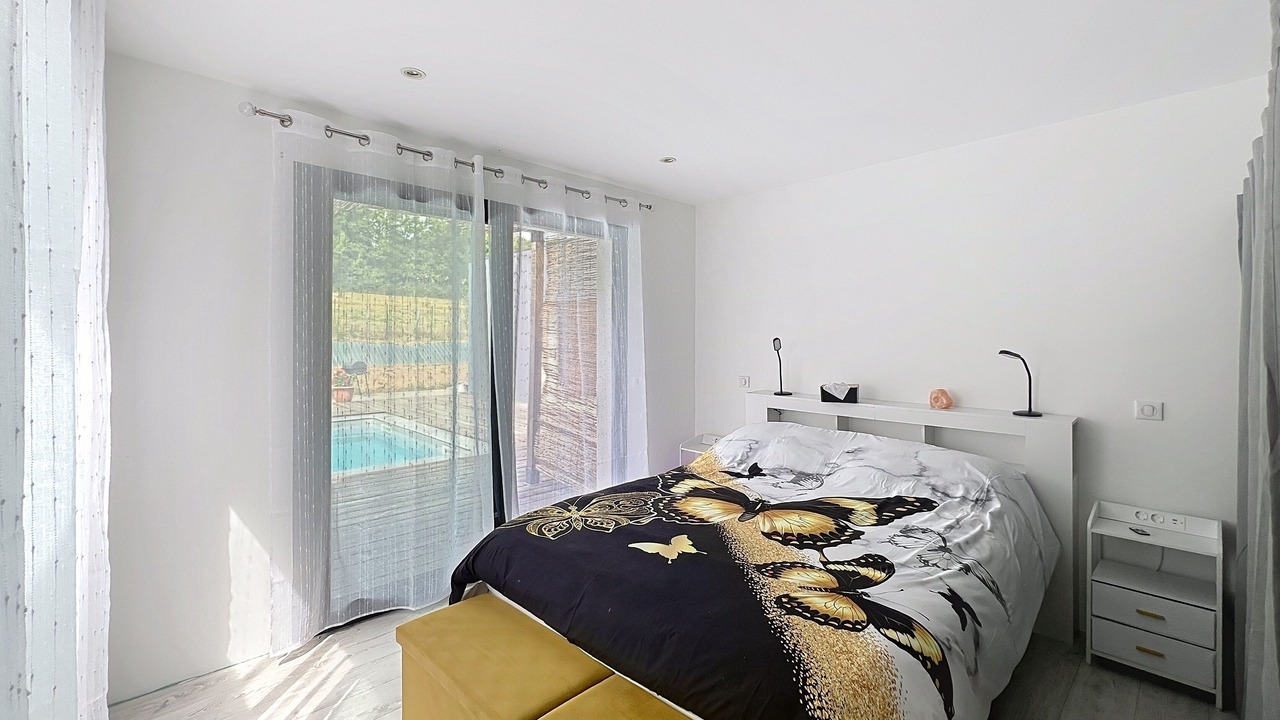 Photo of Bedroom in Terrasson-la-Villedieu