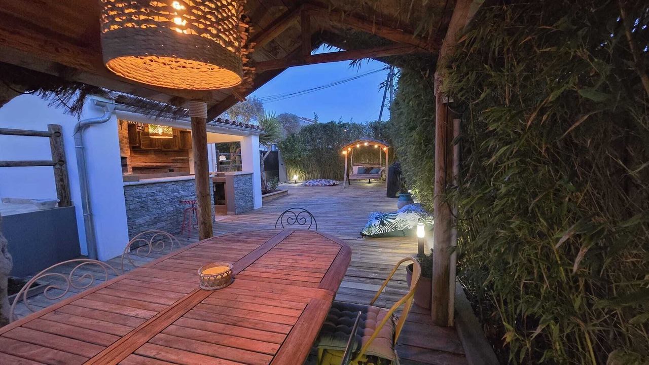 Photo of Outdoor in Saint-Victoret