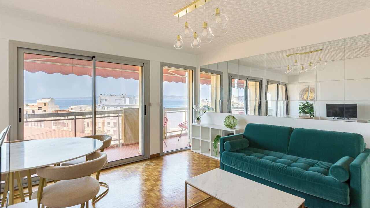 Photo of Livingroom in Endoume