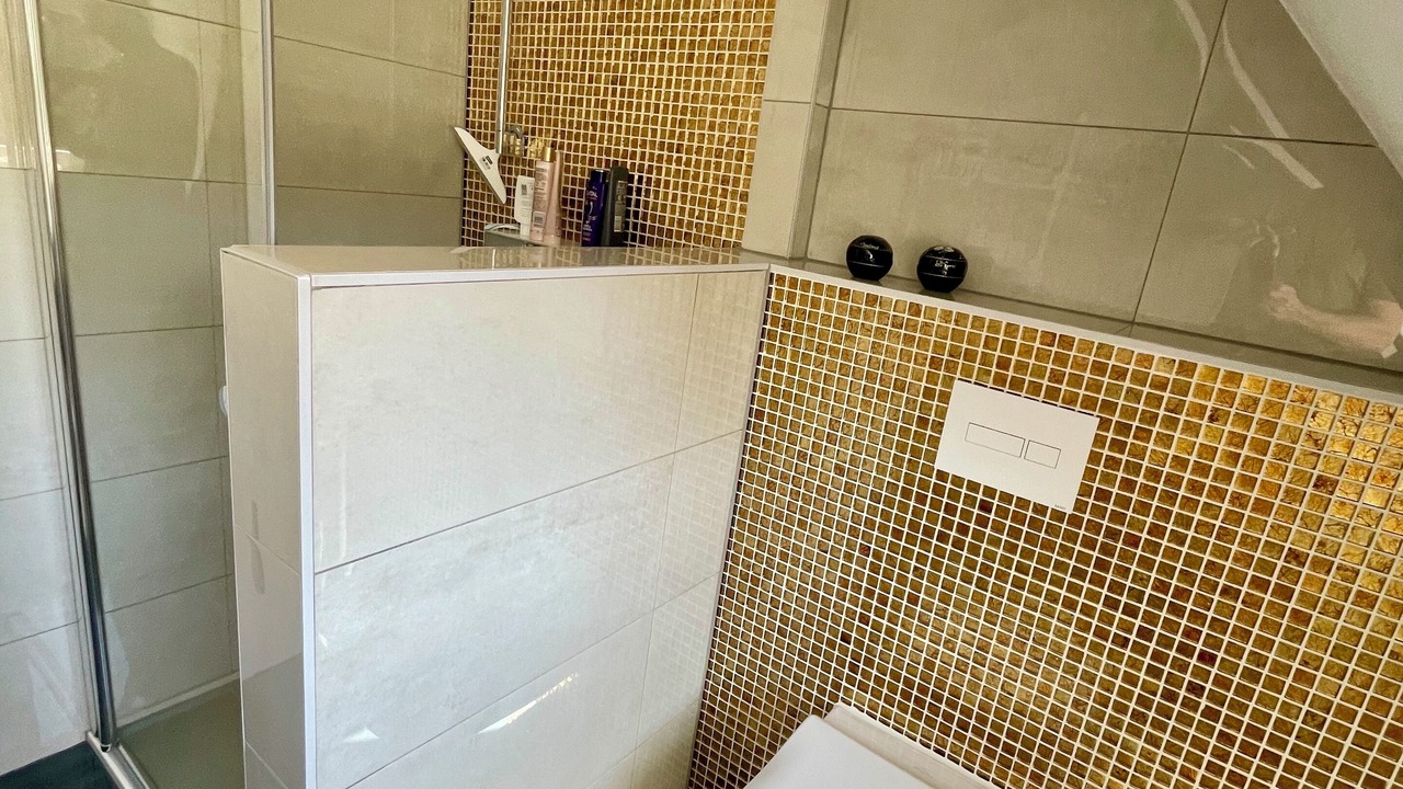 Photo of Bathroom in Dreetz
