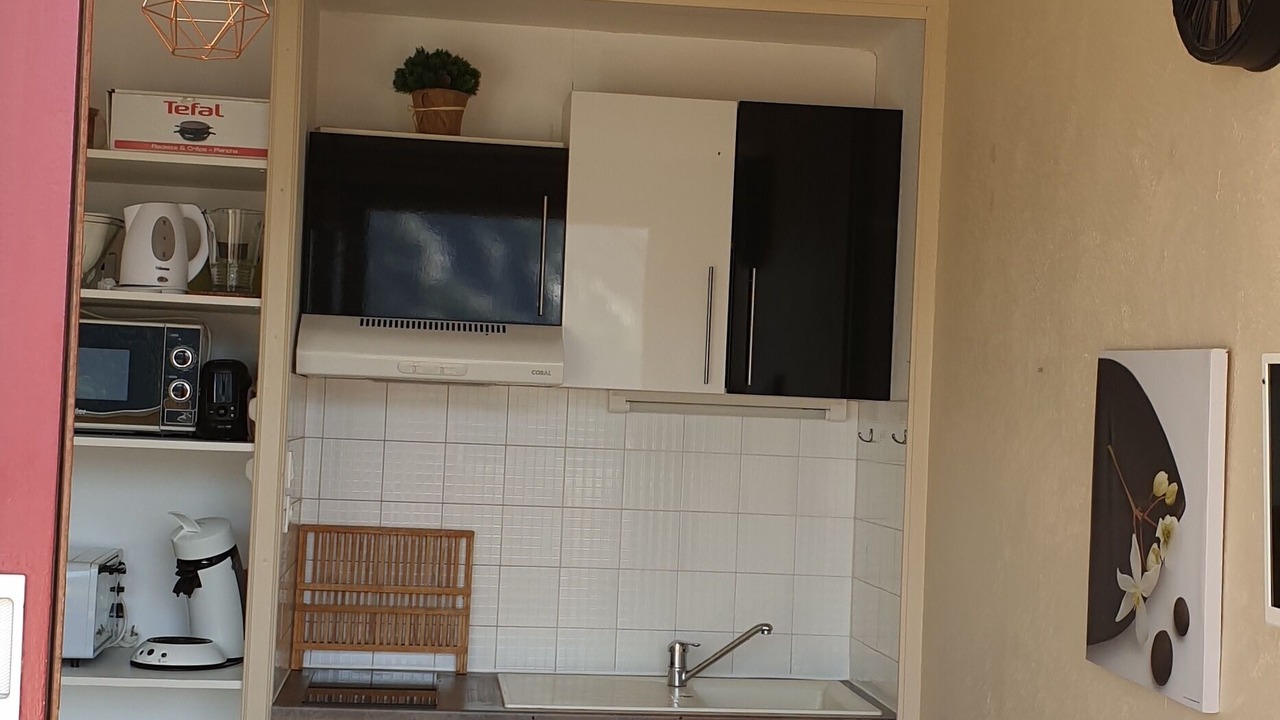Photo of Kitchen in Cadeilhan-Trachere